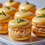 Macarons salés au curry et crevettes