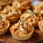 Bouchées de Noël au poulet BBQ doux et fromage