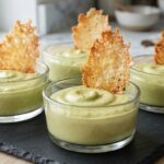 Crème gourmande de courgette & tuiles croustillantes au parmesan