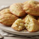 Madeleines salées à la courgette et à la feta