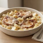 Recette de côtelettes de porc à la crème et pommes de terre