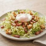 Salade lyonnaise aux lardons